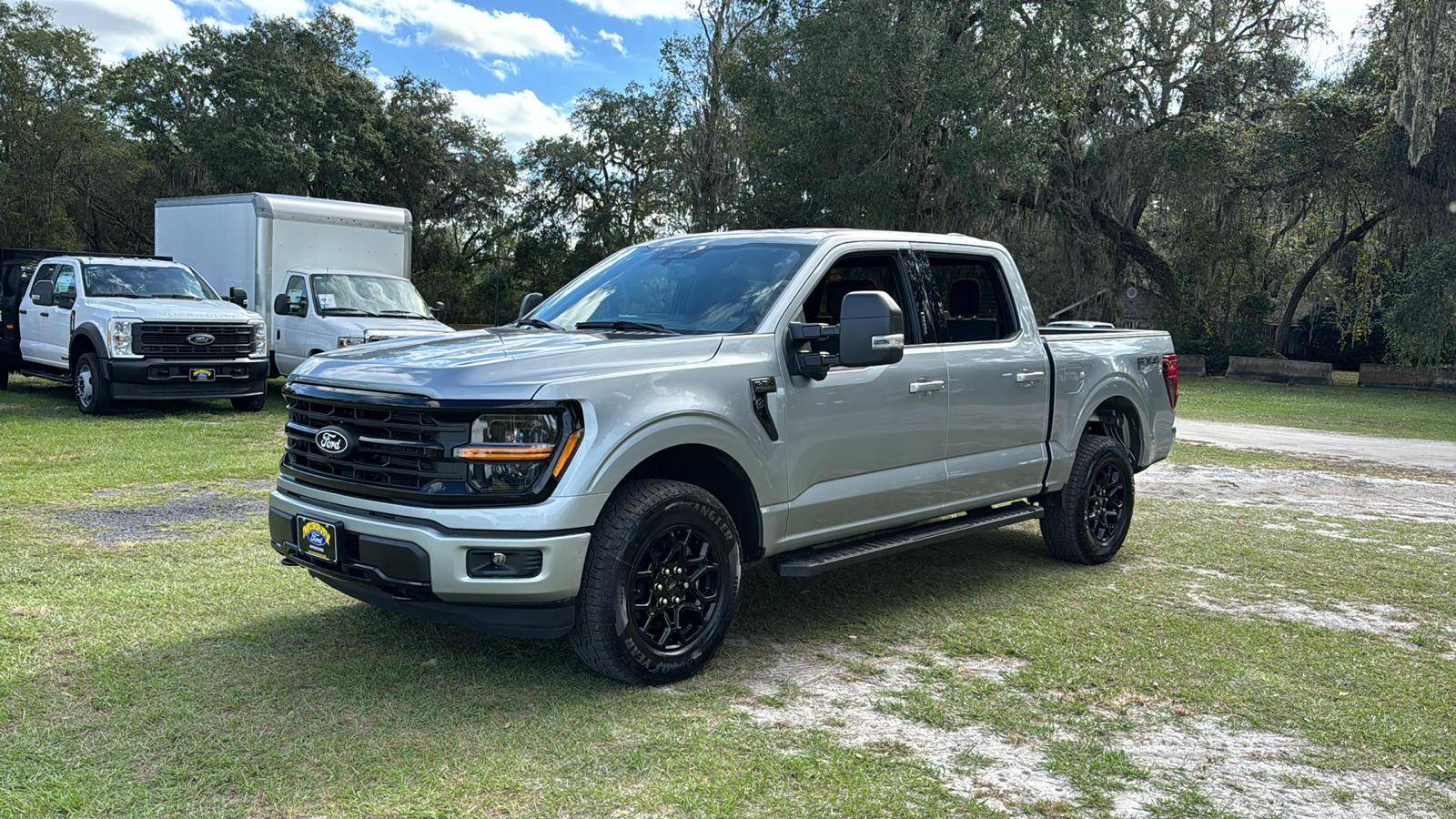 2024 Ford F-150 XLT 2