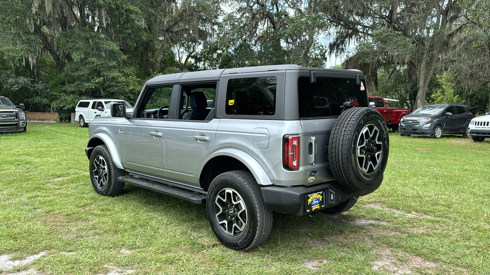 2024 Ford Bronco Outer Banks 4