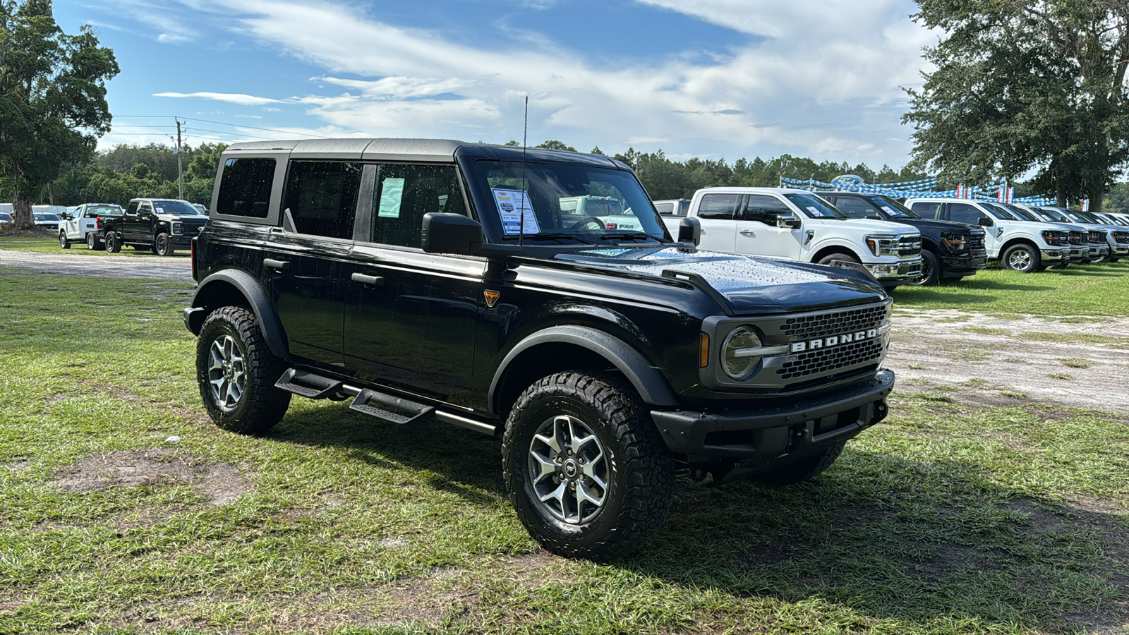 2024 Ford Bronco Badlands 1