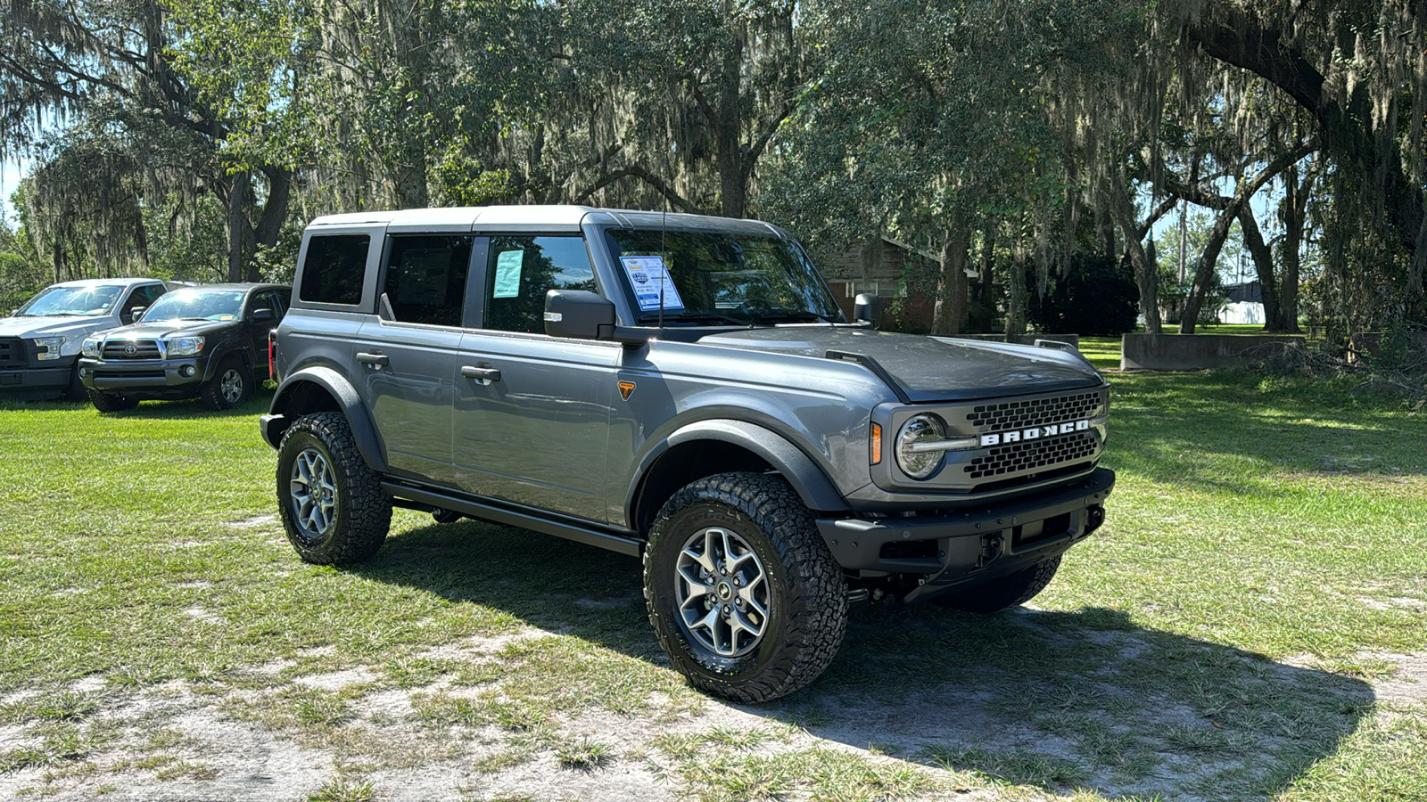 2024 Ford Bronco Badlands 1