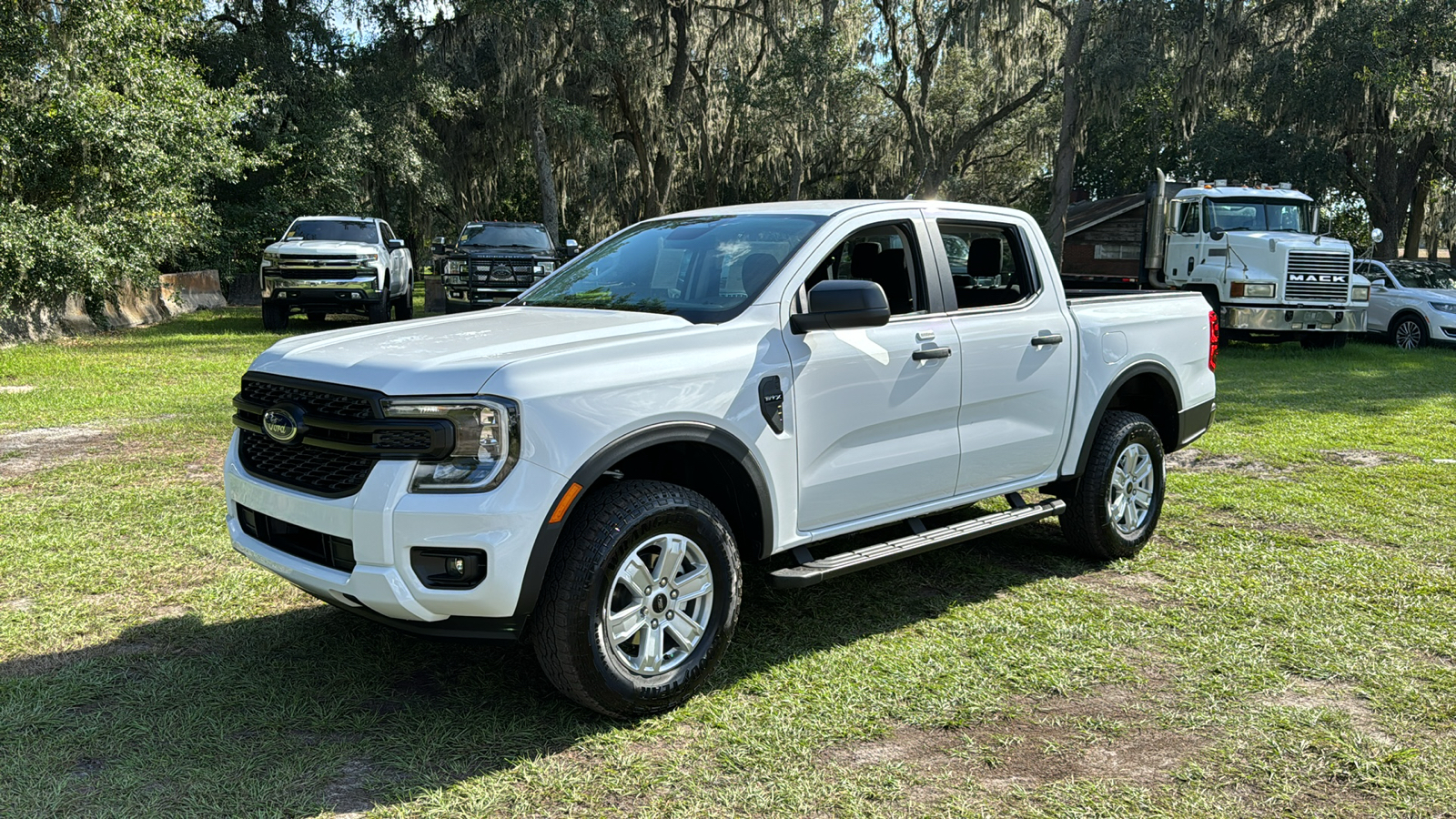 2024 Ford Ranger XL 2