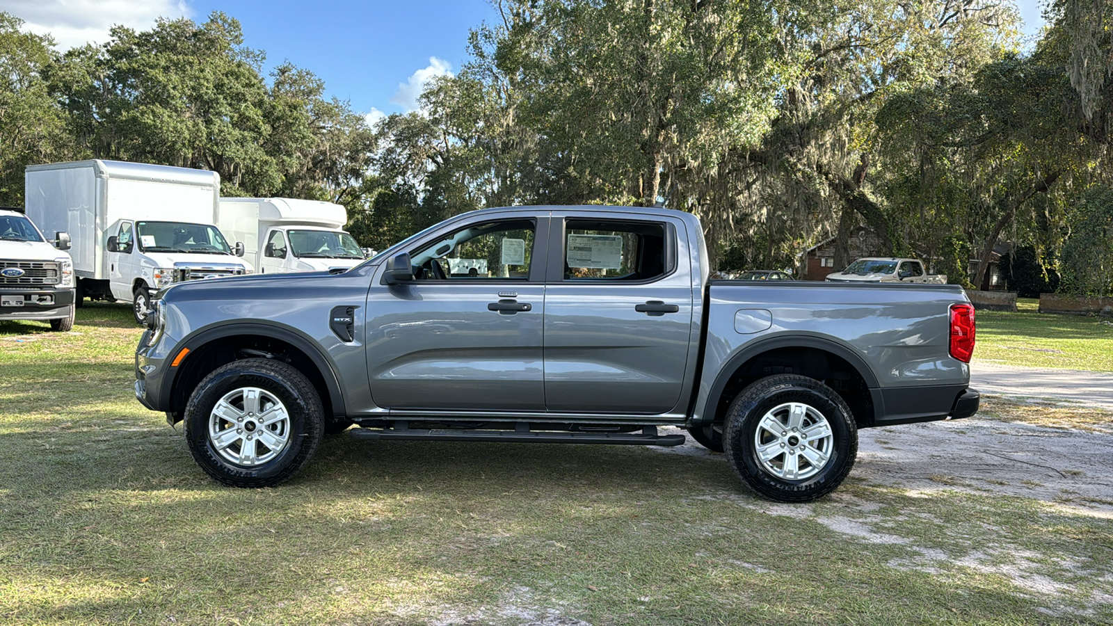 2024 Ford Ranger XL 3