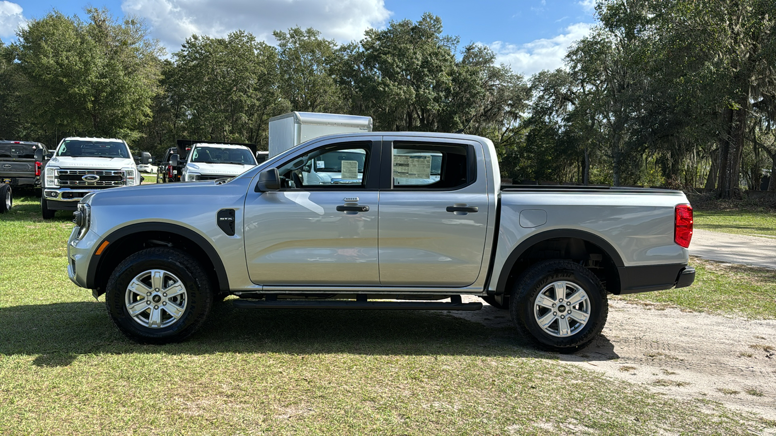 2024 Ford Ranger XL 3