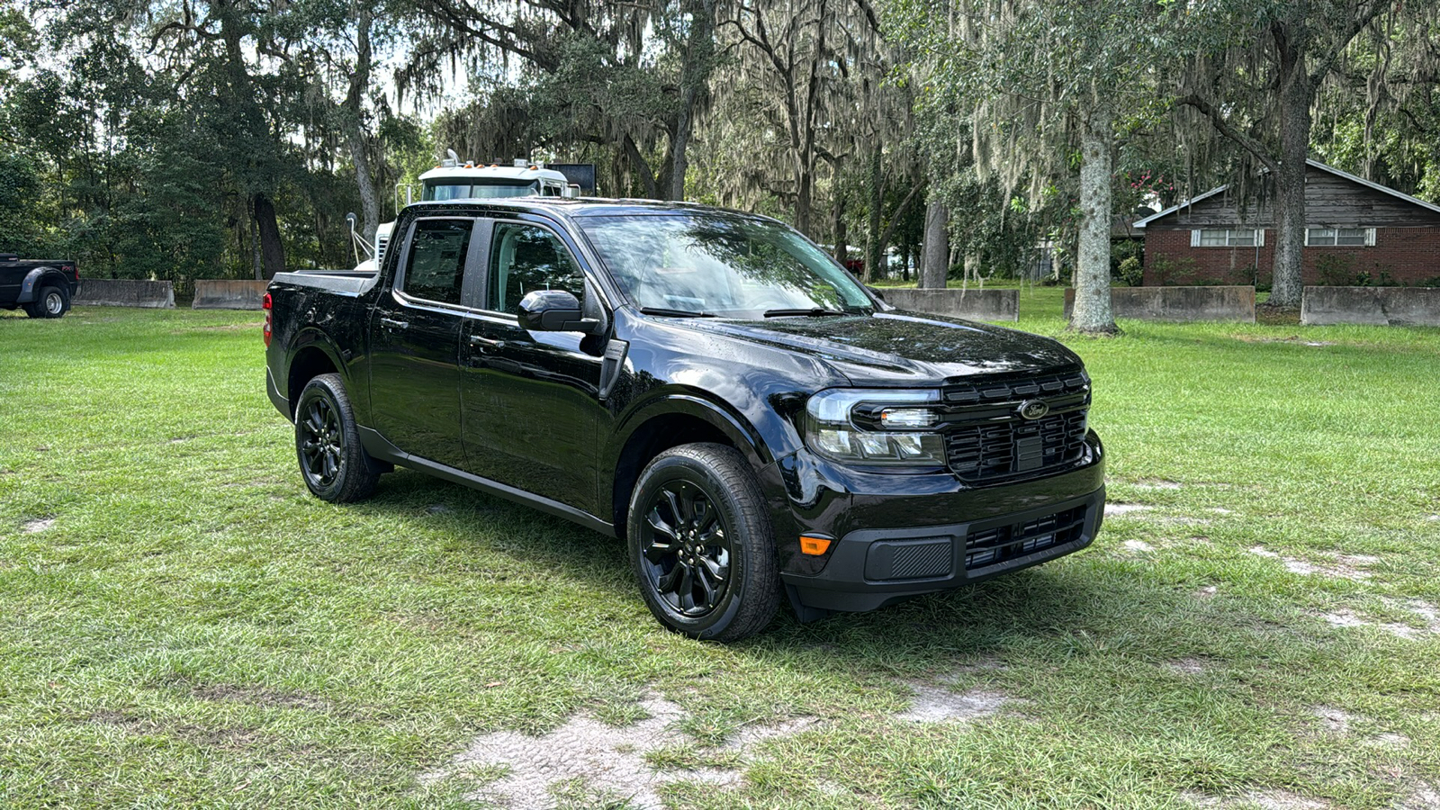 2024 Ford Maverick Lariat 1