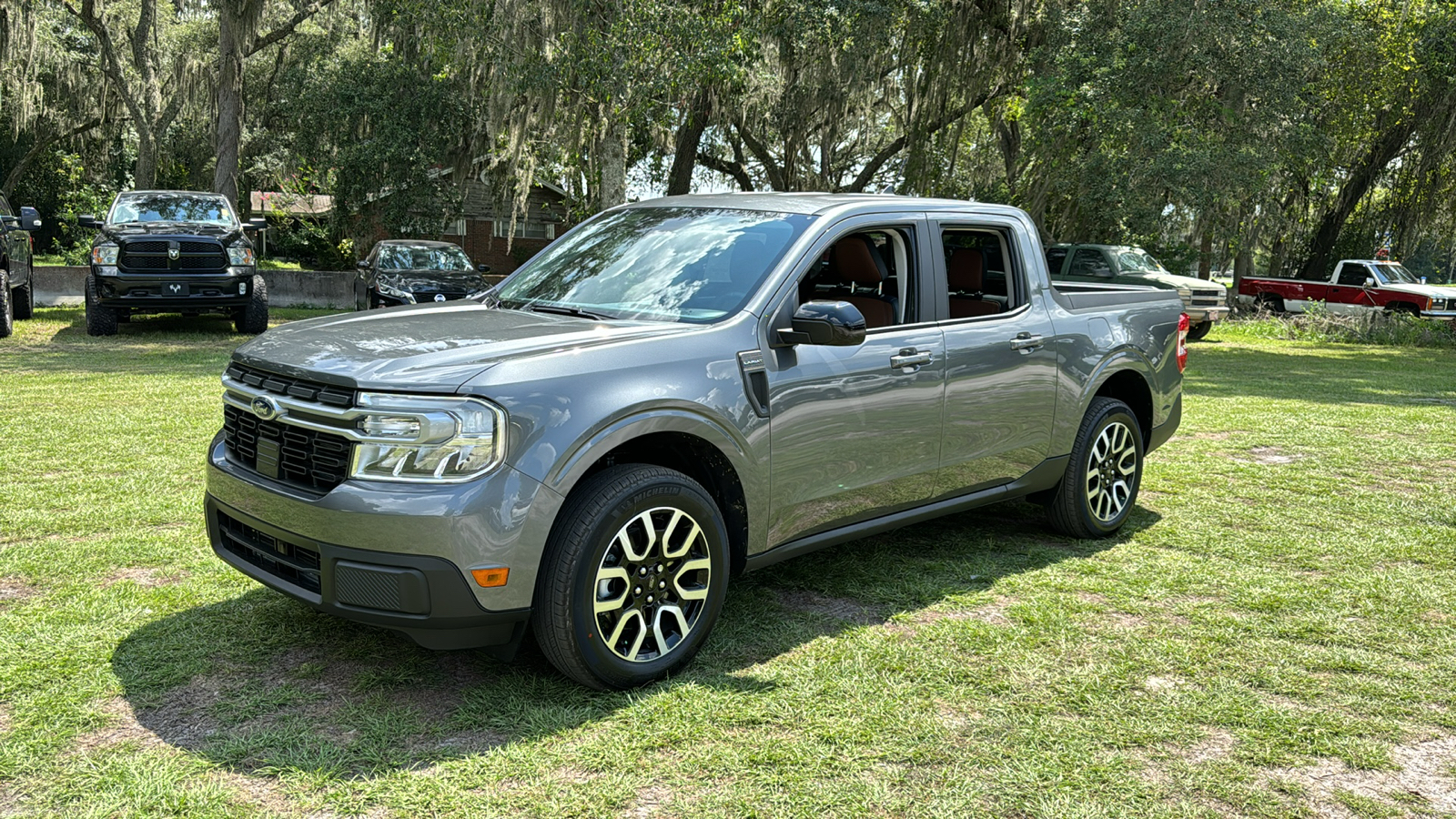 2024 Ford Maverick Lariat 2