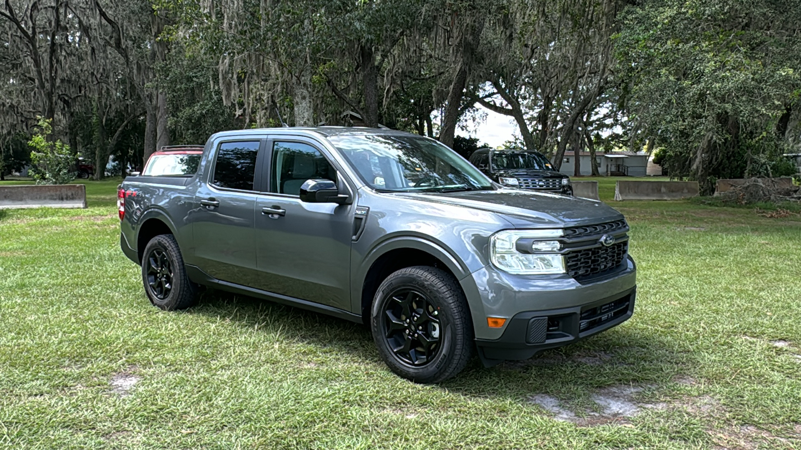 2024 Ford Maverick XLT 1