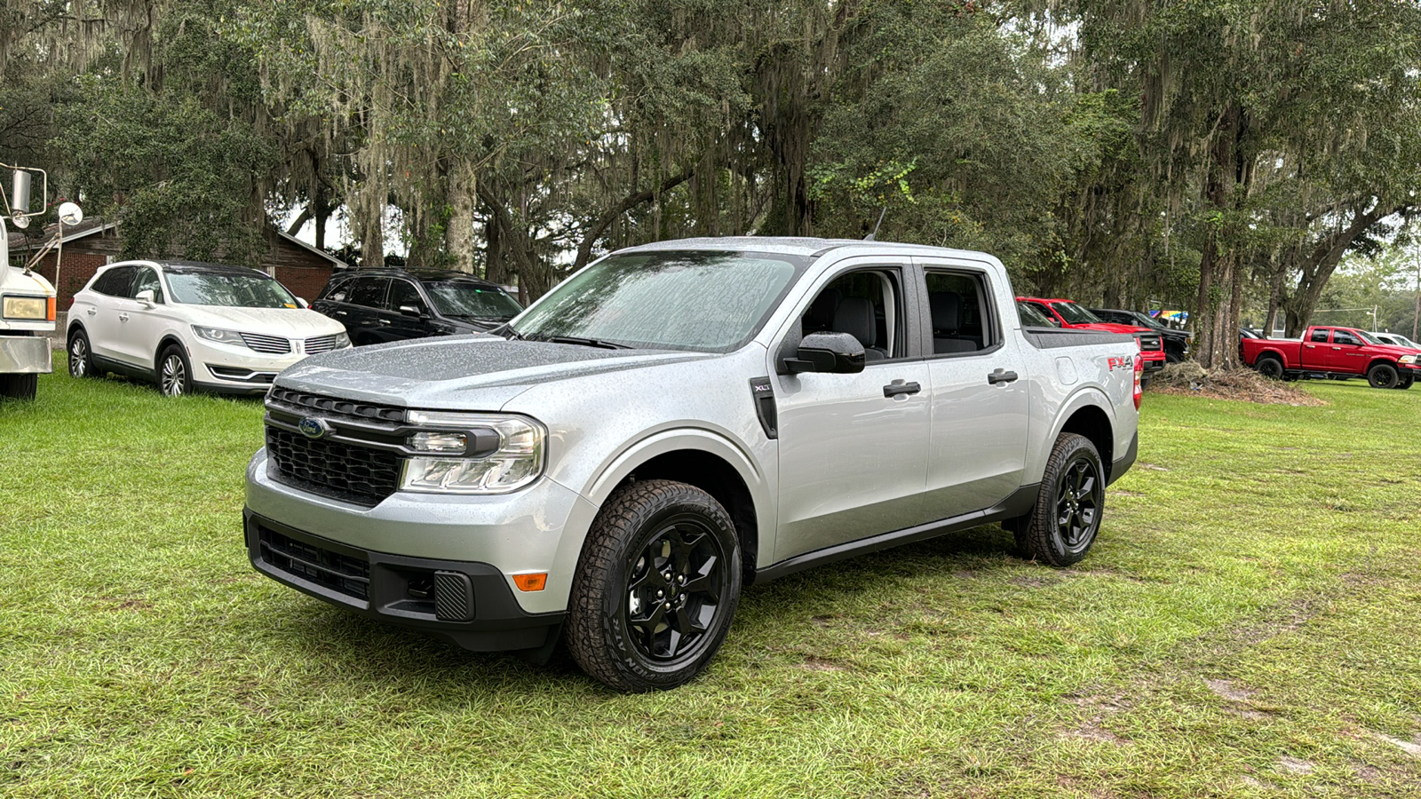 2024 Ford Maverick XLT 2