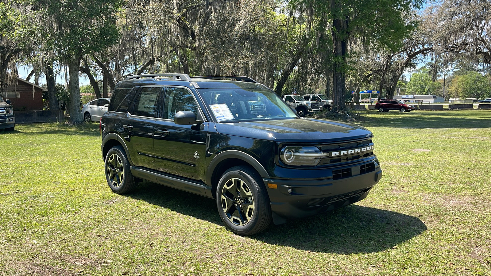 2024 Ford Bronco Sport Outer Banks 1