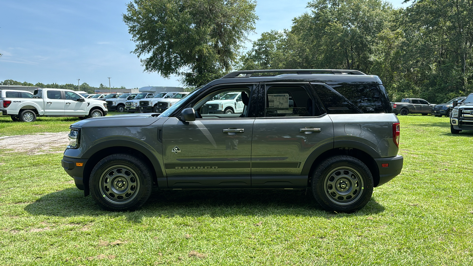 2024 Ford Bronco Sport Outer Banks 3