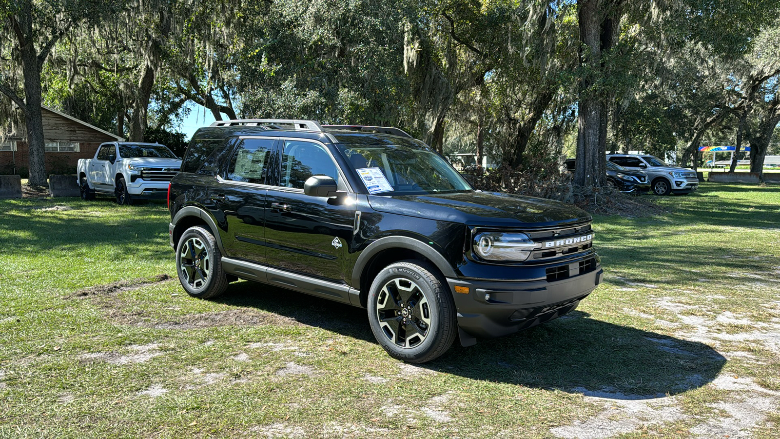 2024 Ford Bronco Sport Outer Banks 1