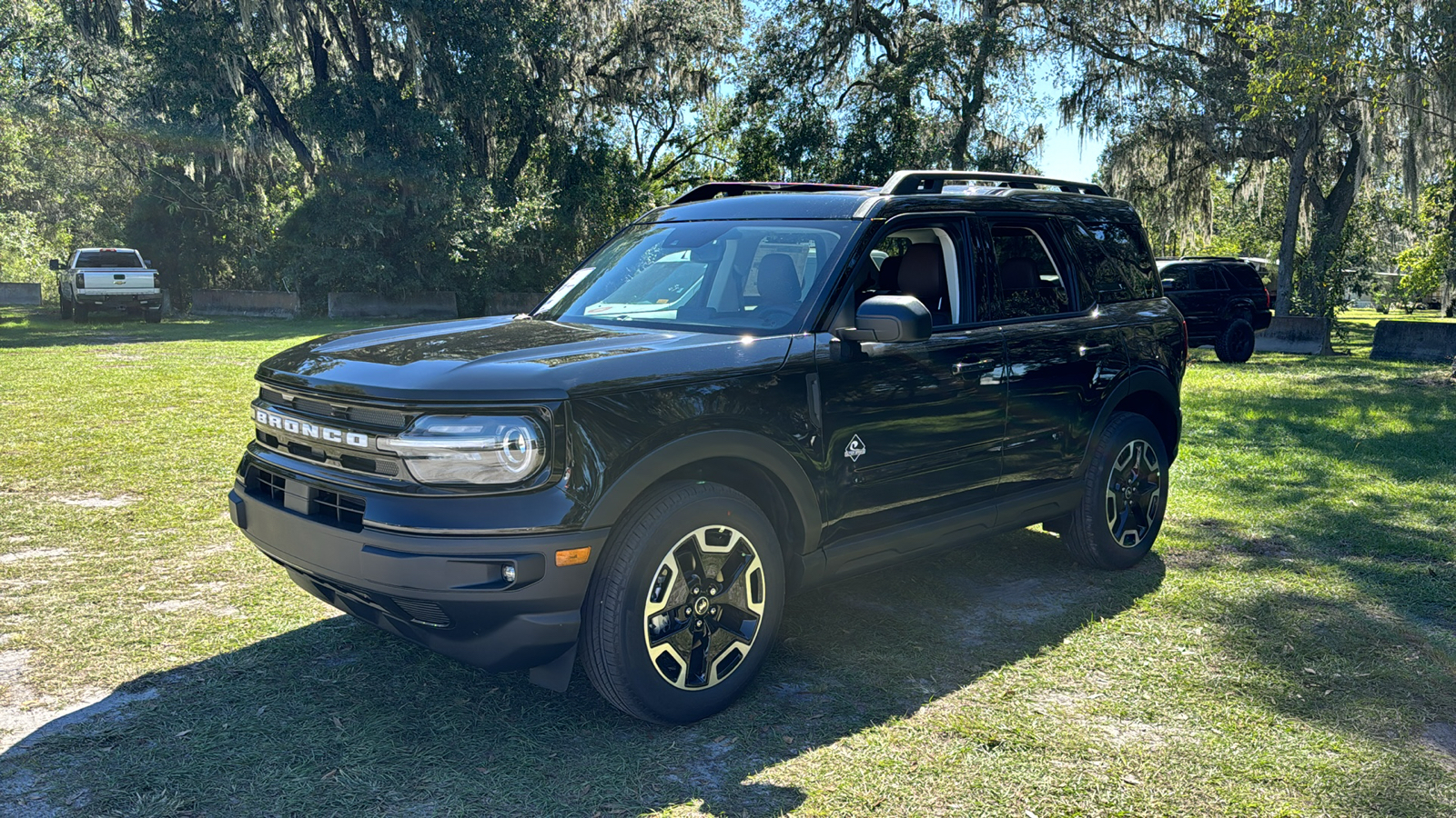 2024 Ford Bronco Sport Outer Banks 2