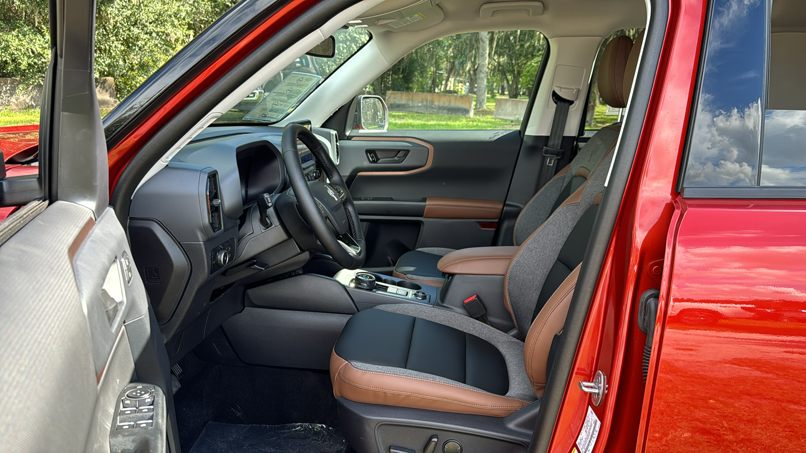 2024 Ford Bronco Sport Outer Banks 13