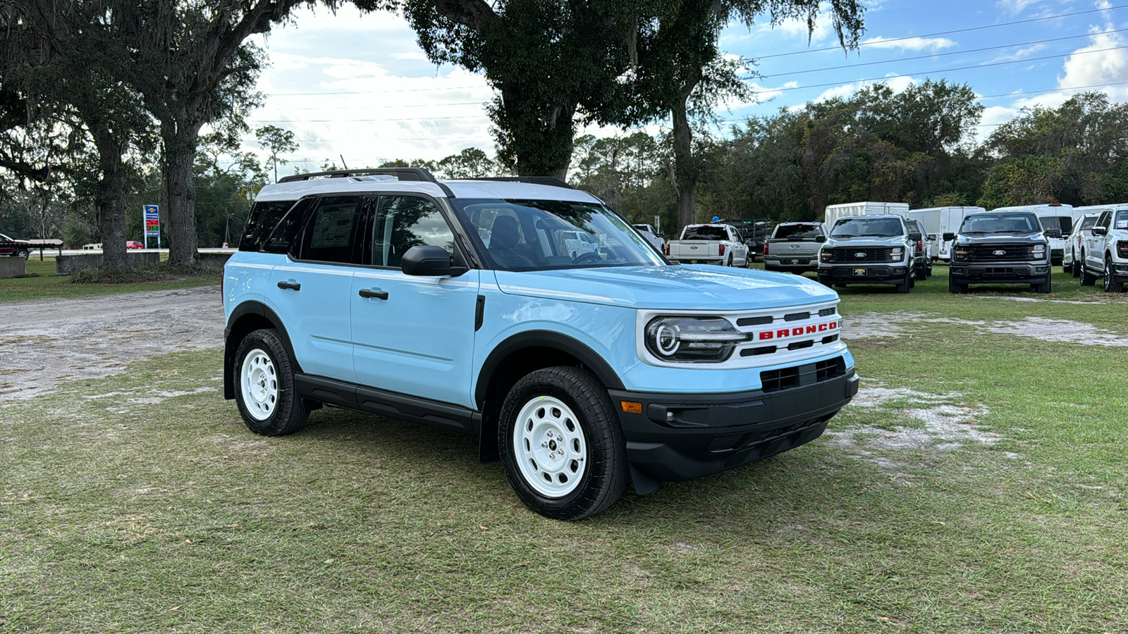 2024 Ford Bronco Sport Heritage 1