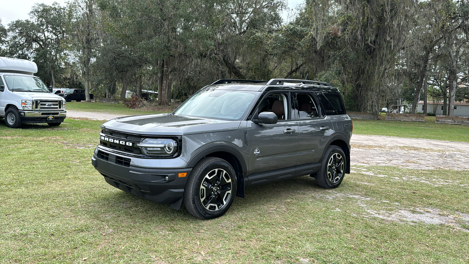 2024 Ford Bronco Sport Outer Banks 2