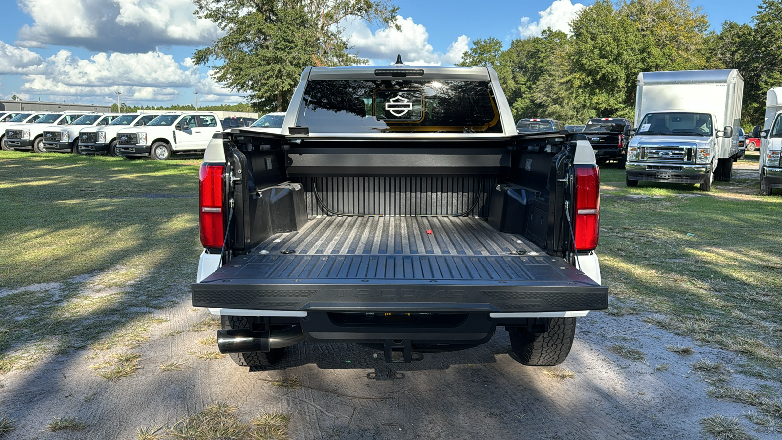 2024 Toyota Tacoma TRD Off-Road 6