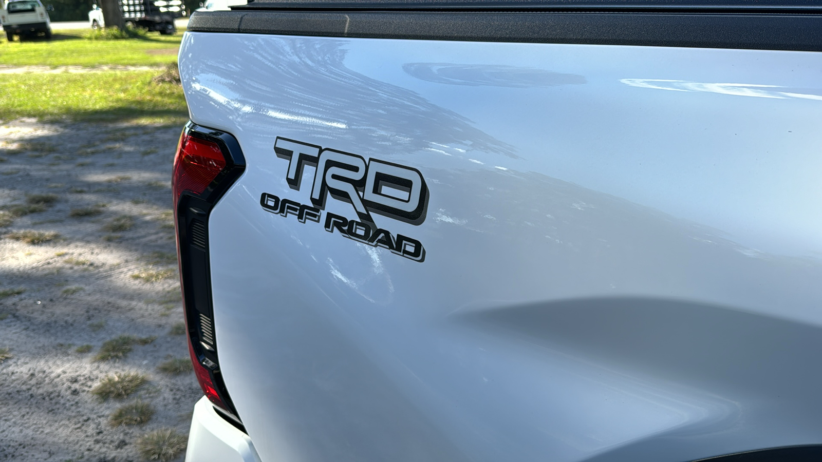 2024 Toyota Tacoma TRD Off-Road 8