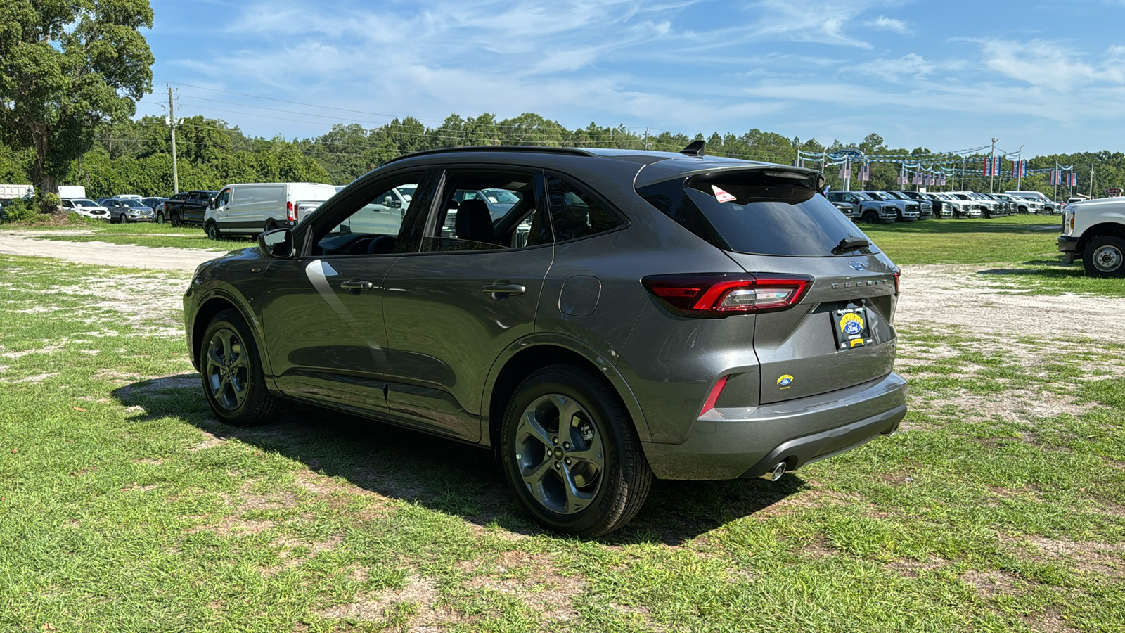 2024 Ford Escape ST-Line 4