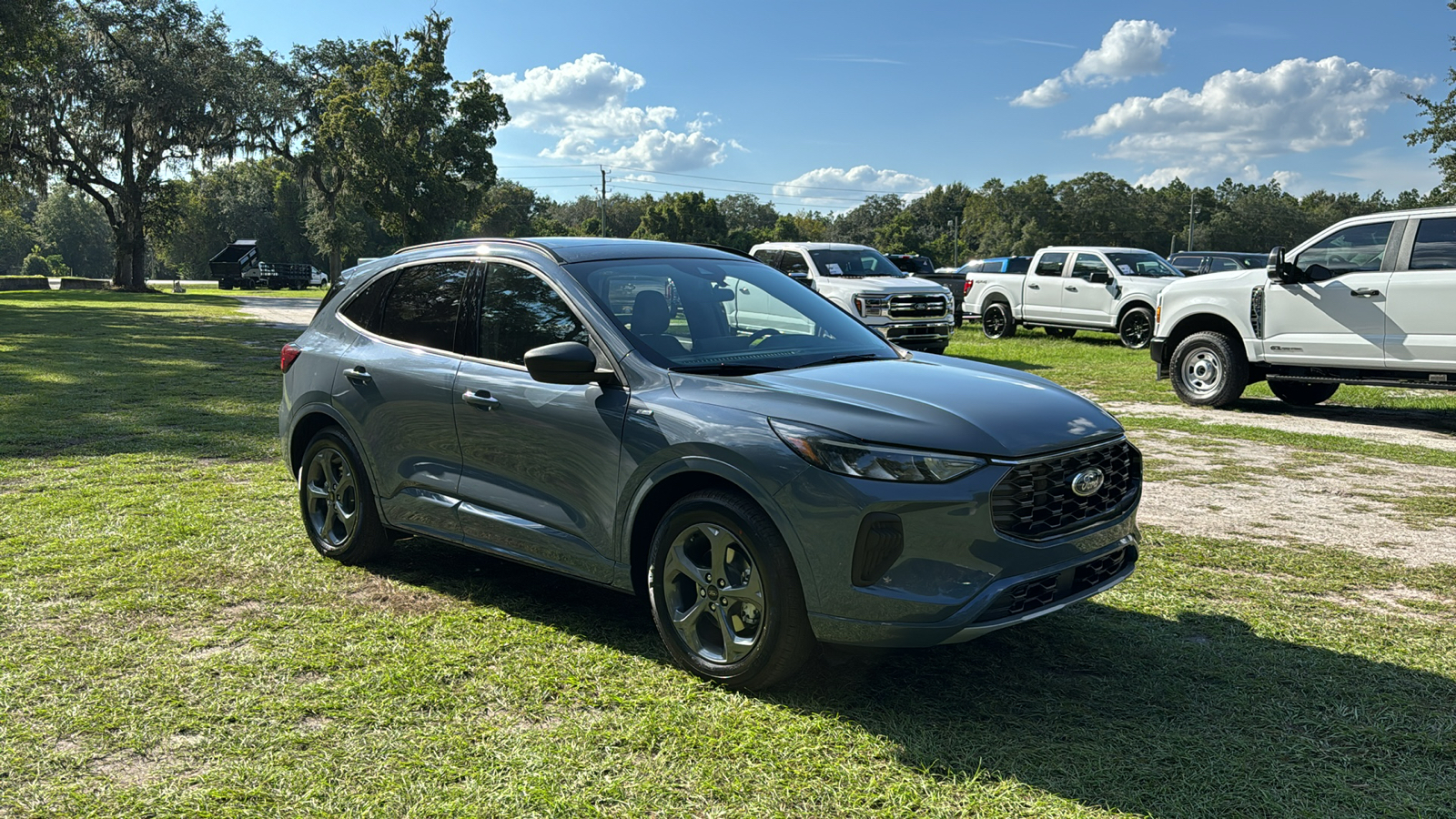 2024 Ford Escape ST-Line 1