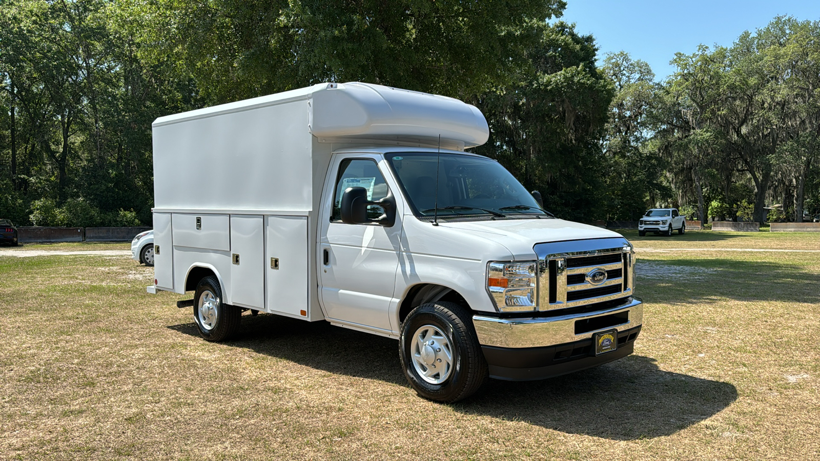 2025 Ford E-350SD Base 1