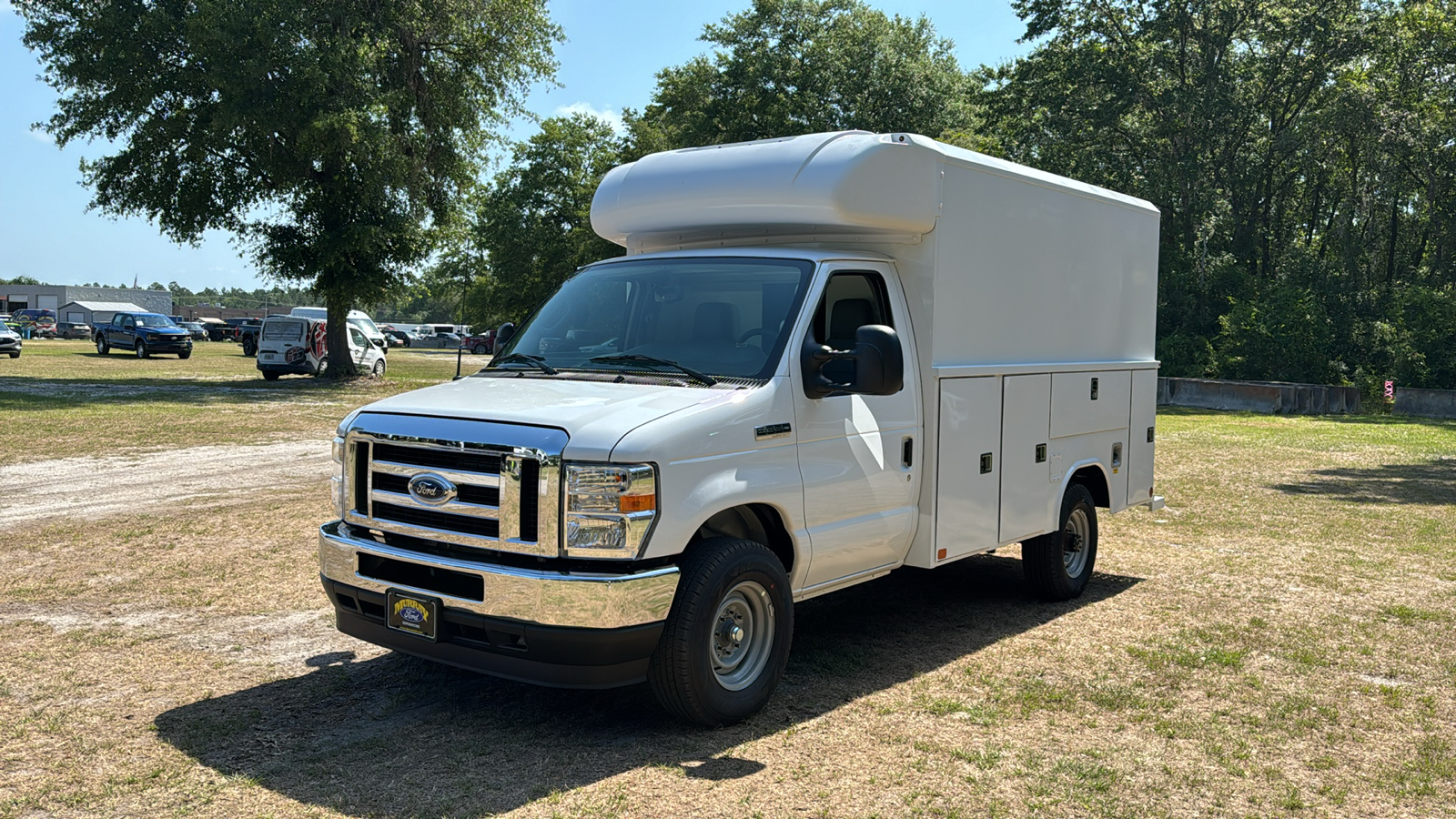 2025 Ford E-350SD Base 2