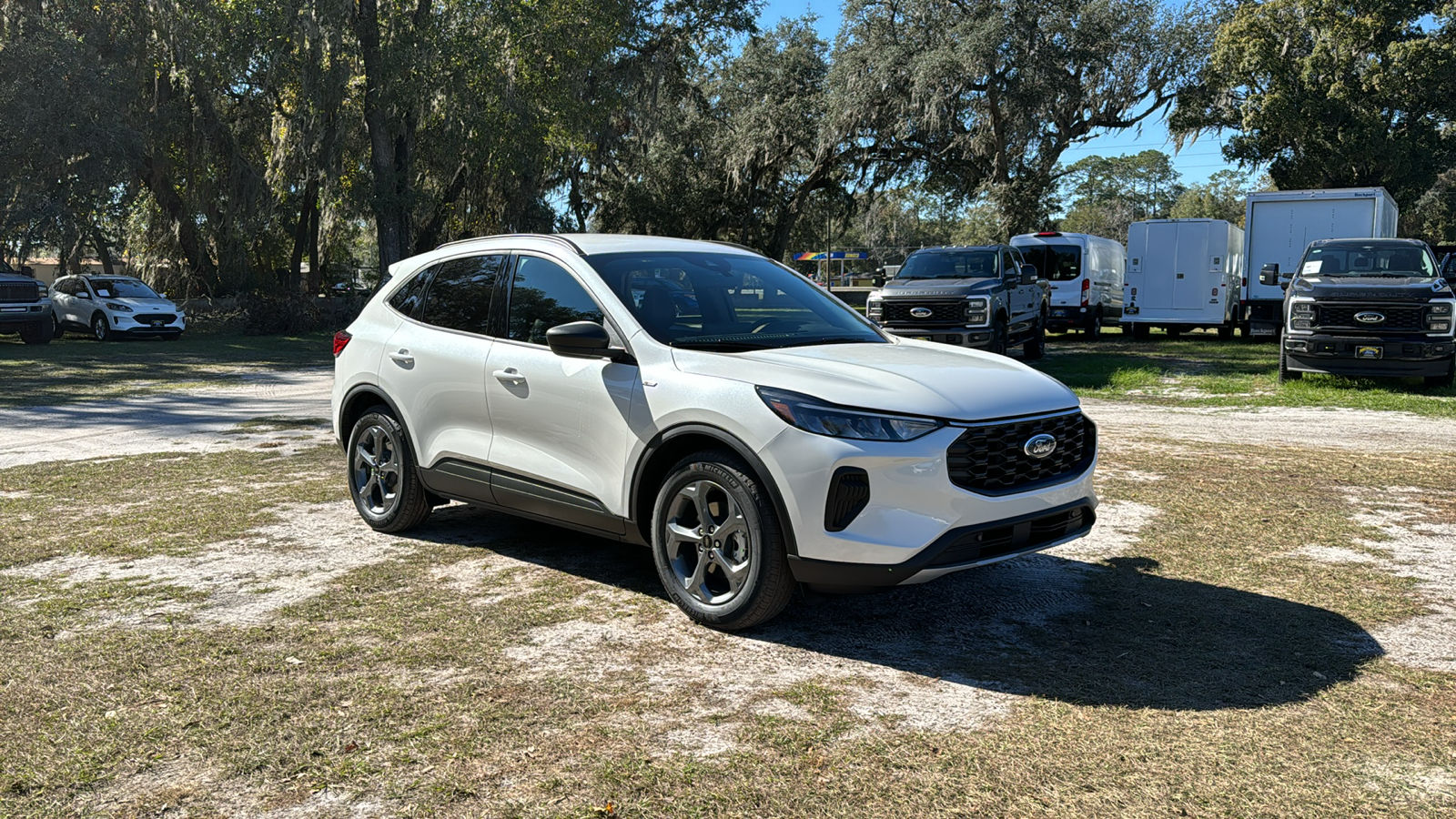 2025 Ford Escape ST-Line 1