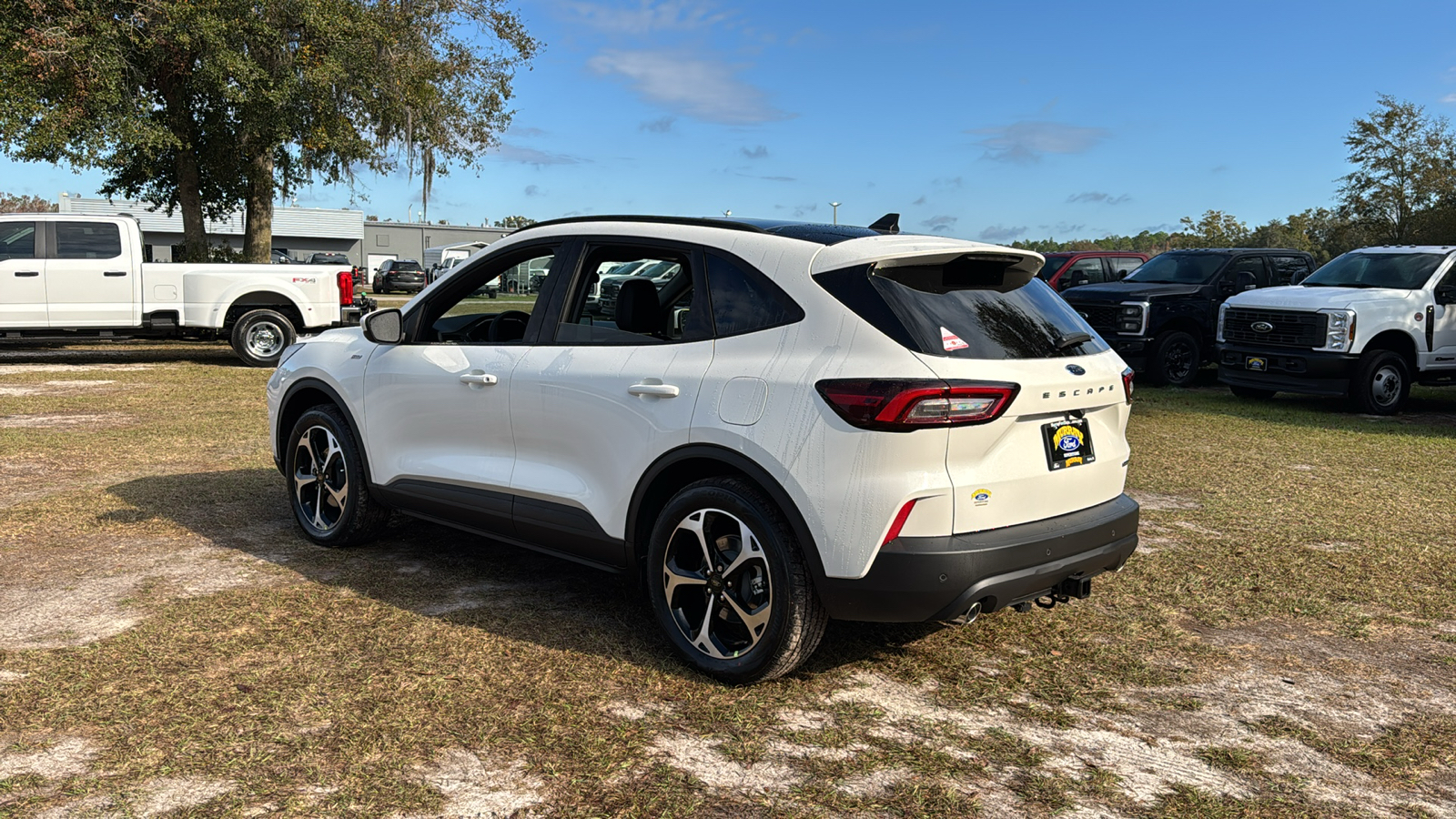 2025 Ford Escape Hybrid ST-Line Select 4