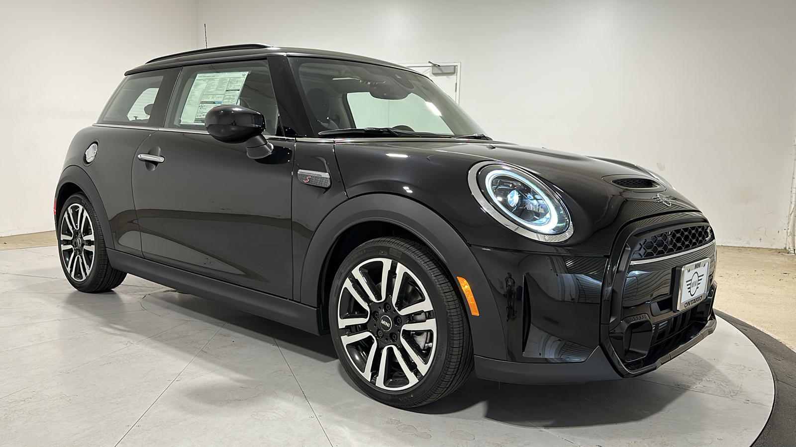 2024 MINI Cooper S Hardtop 2 Door Cooper S FWD 8