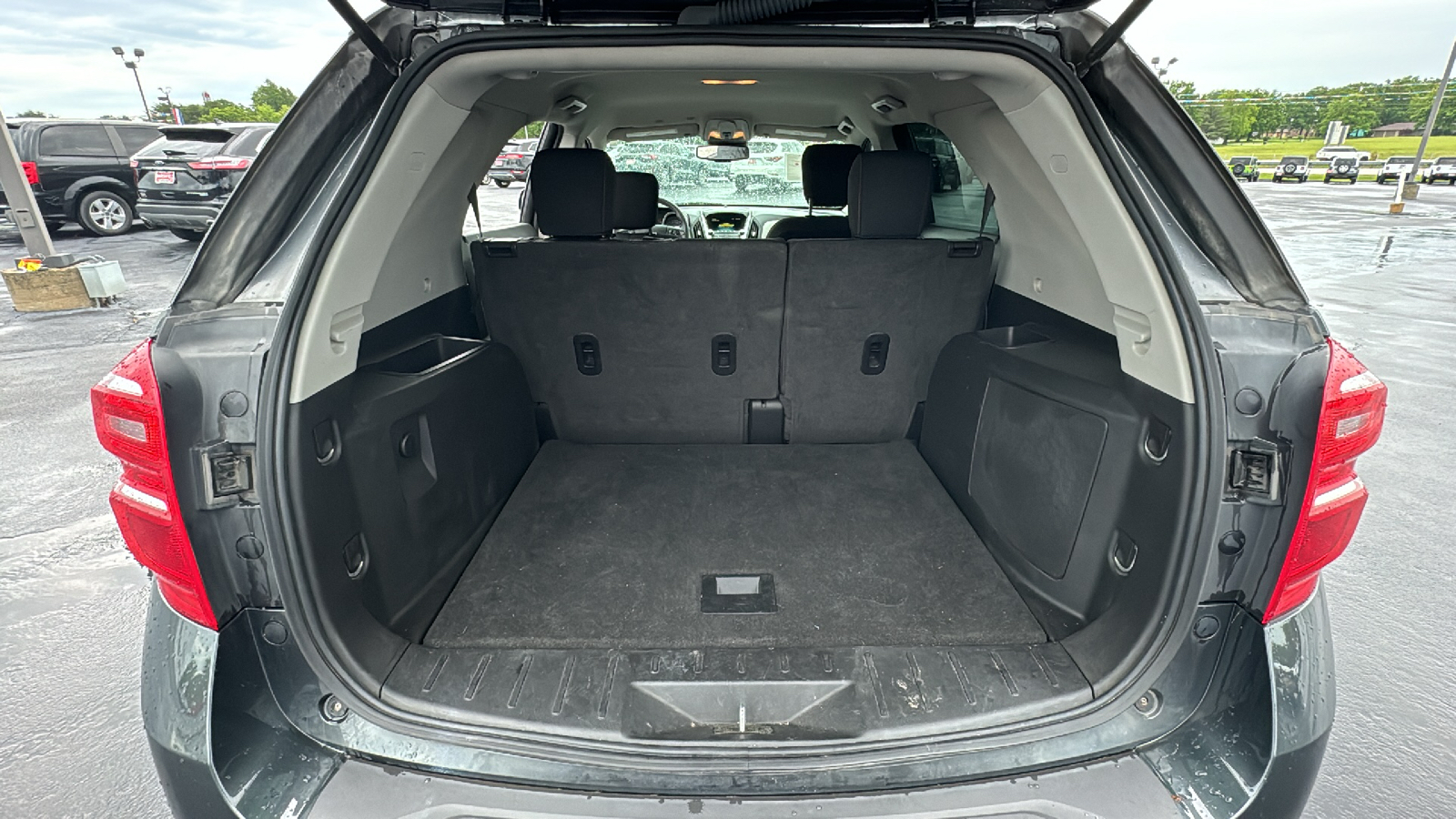 2017 Chevrolet Equinox LS 8