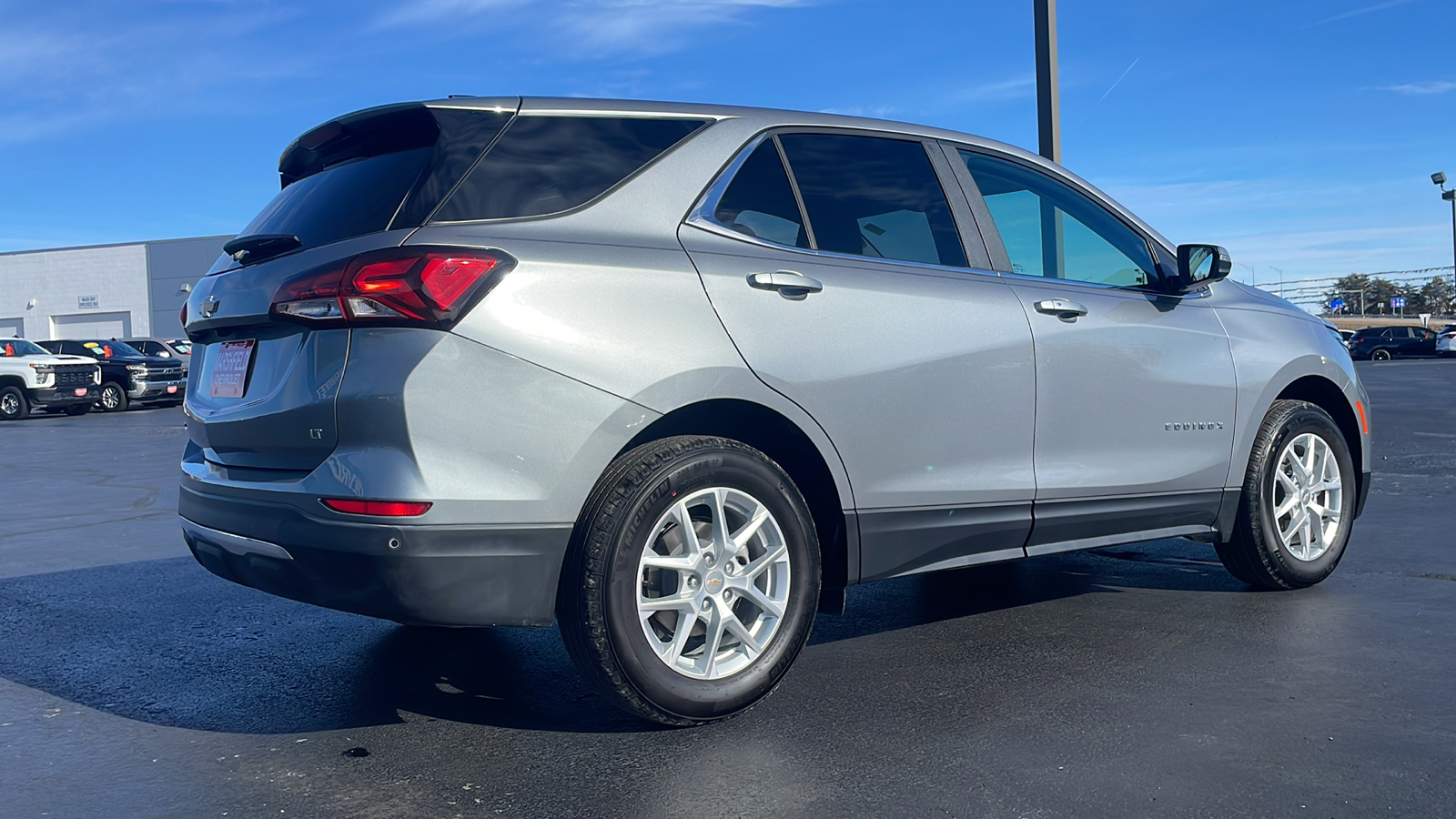 2024 Chevrolet Equinox LT 10