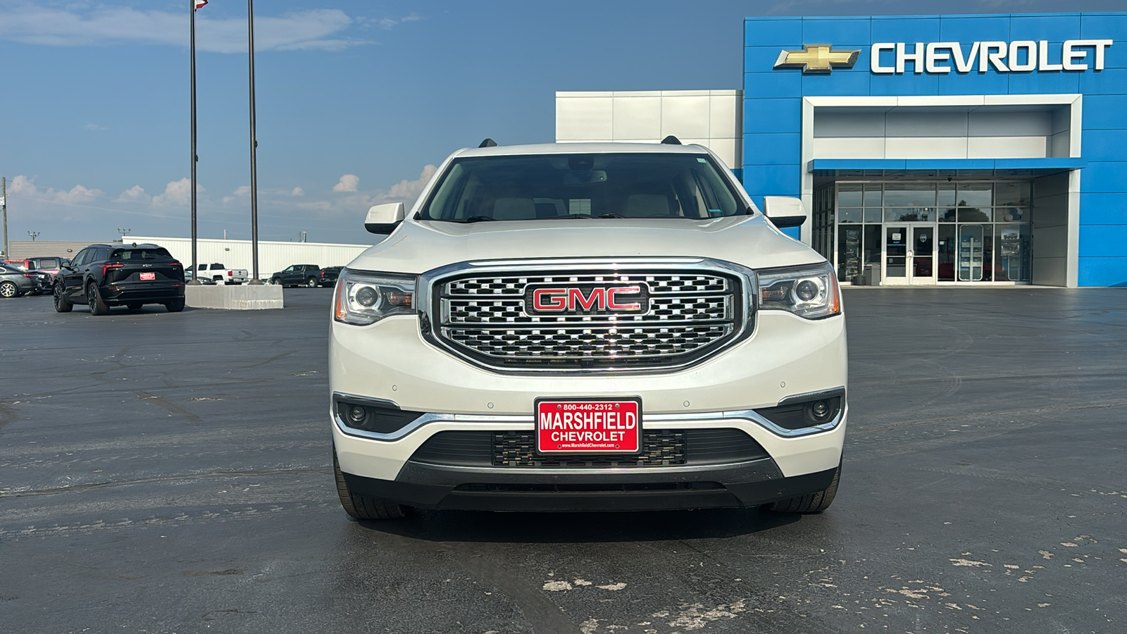 2019 GMC Acadia Denali 2