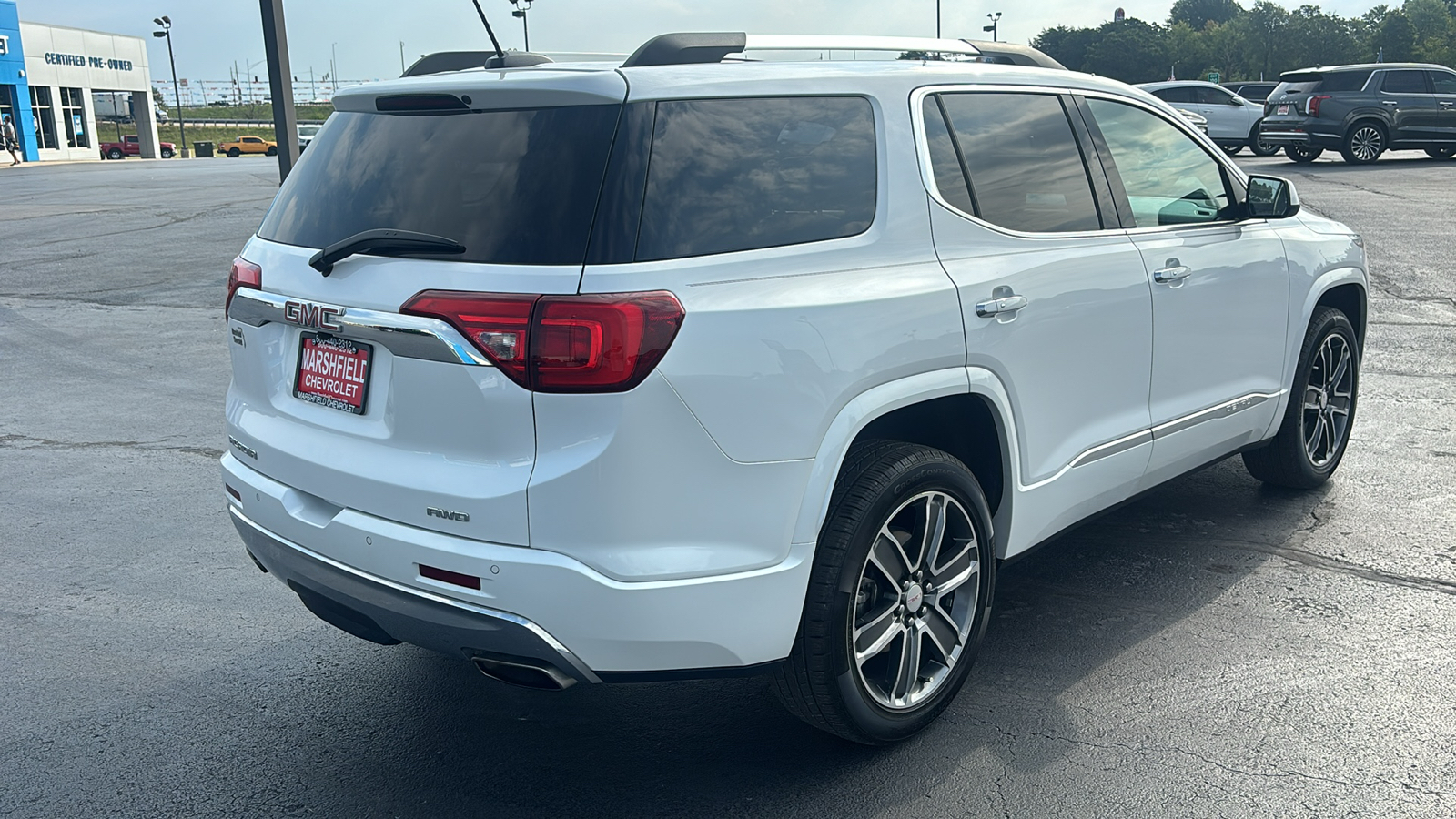 2019 GMC Acadia Denali 7