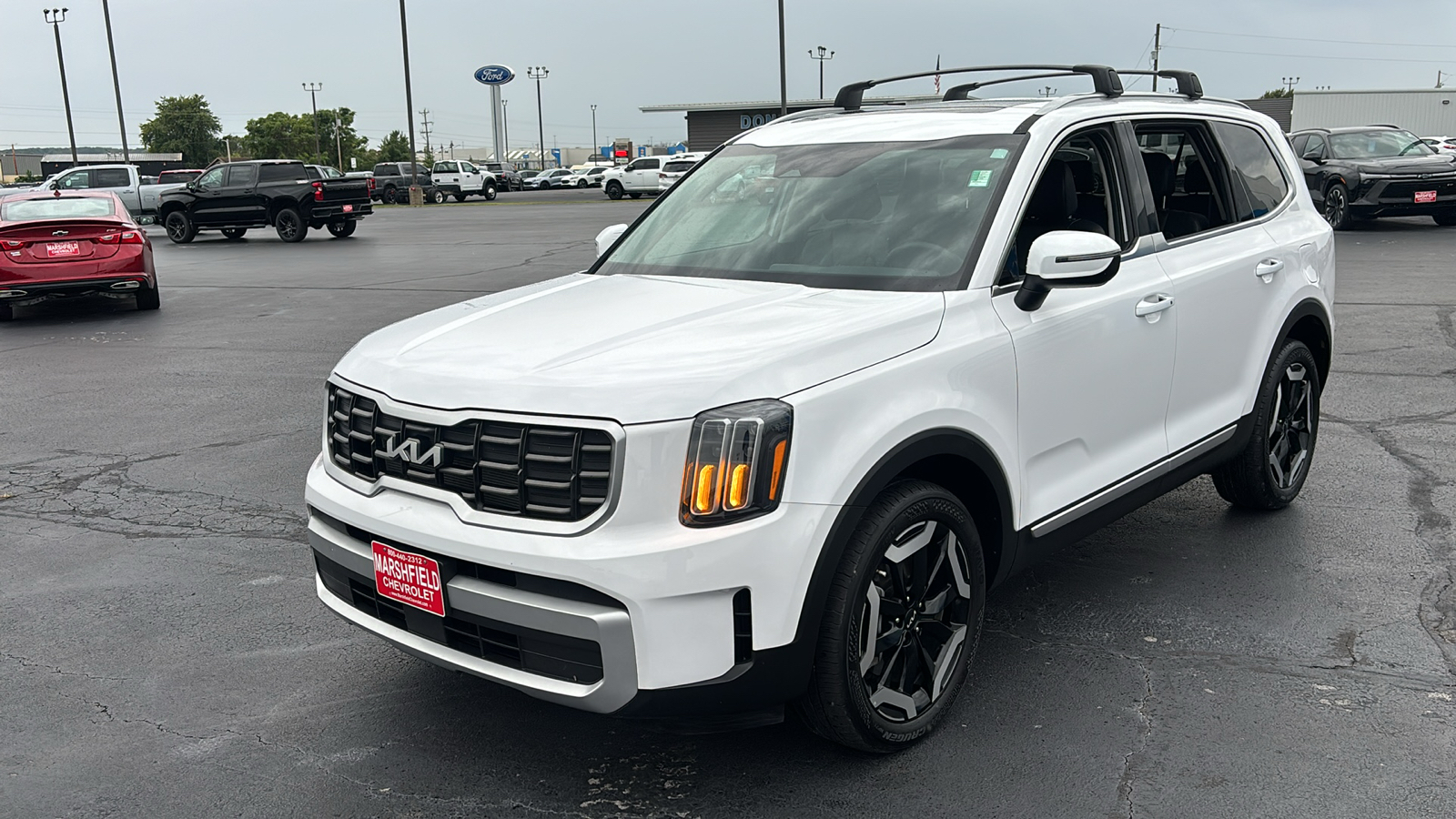 2024 Kia Telluride S 3