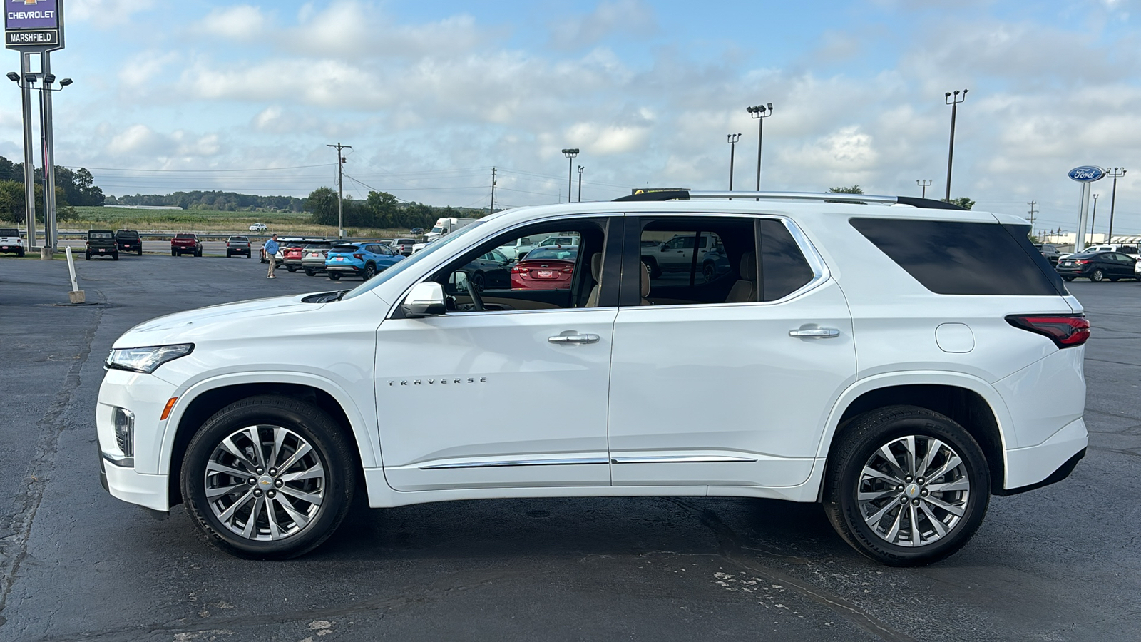 2023 Chevrolet Traverse Premier 4