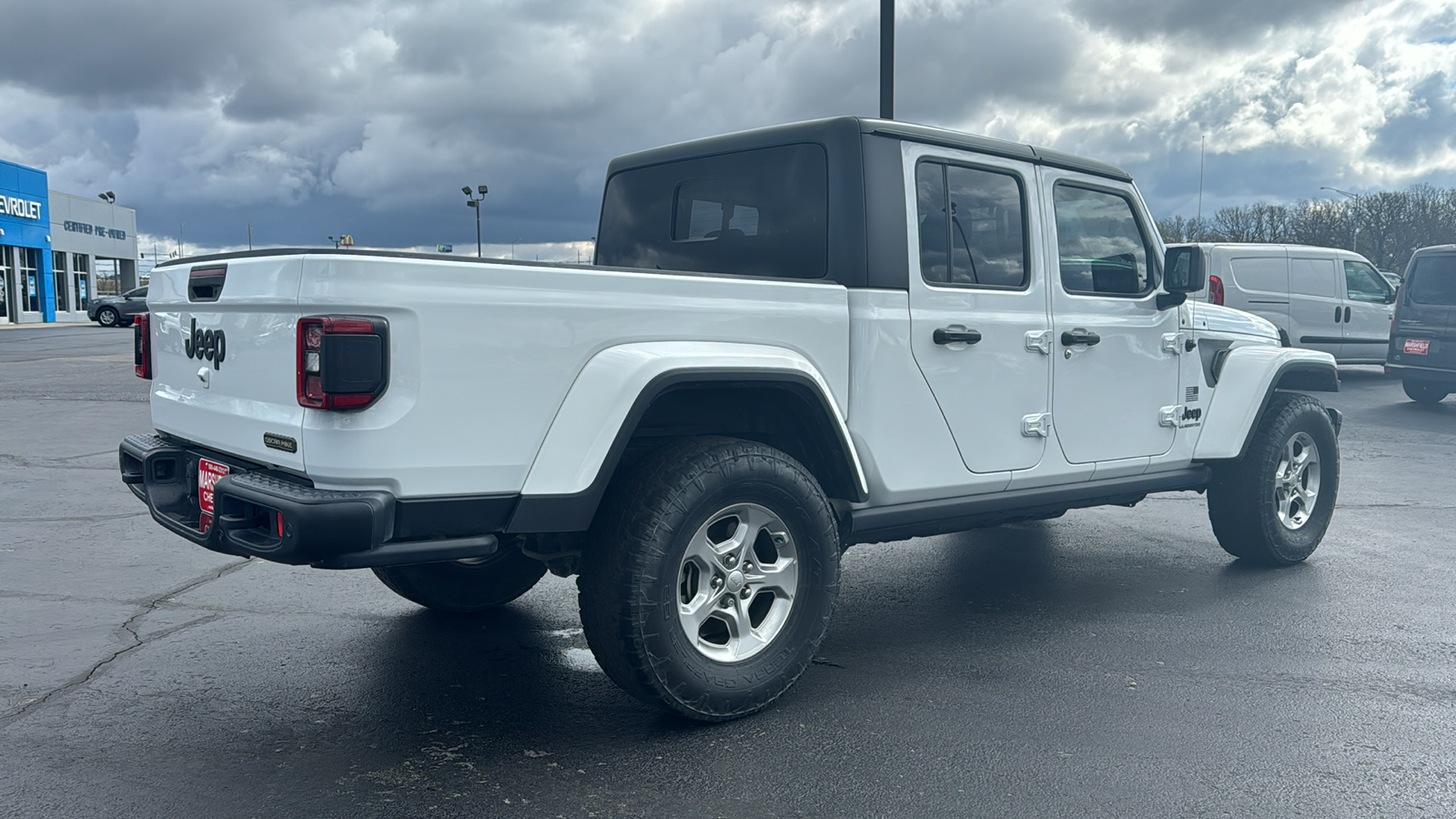 2021 Jeep Gladiator Sport 9