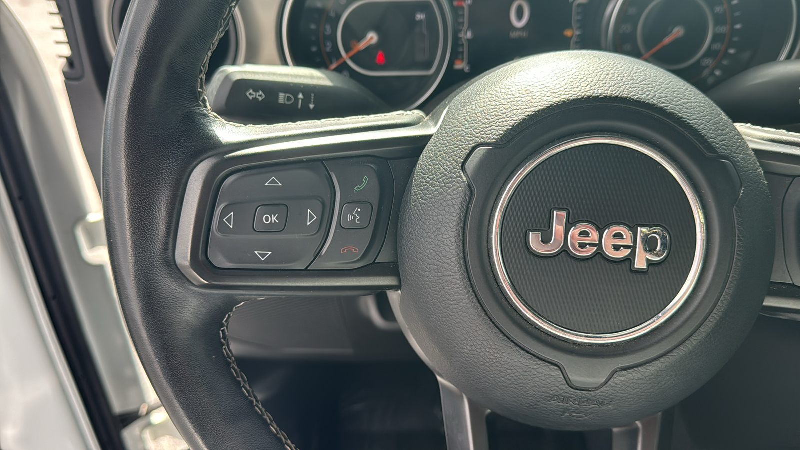 2021 Jeep Gladiator Sport 19