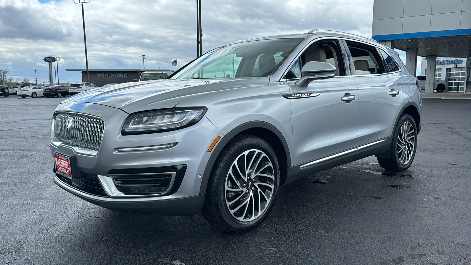 2020 Lincoln Nautilus Reserve 3