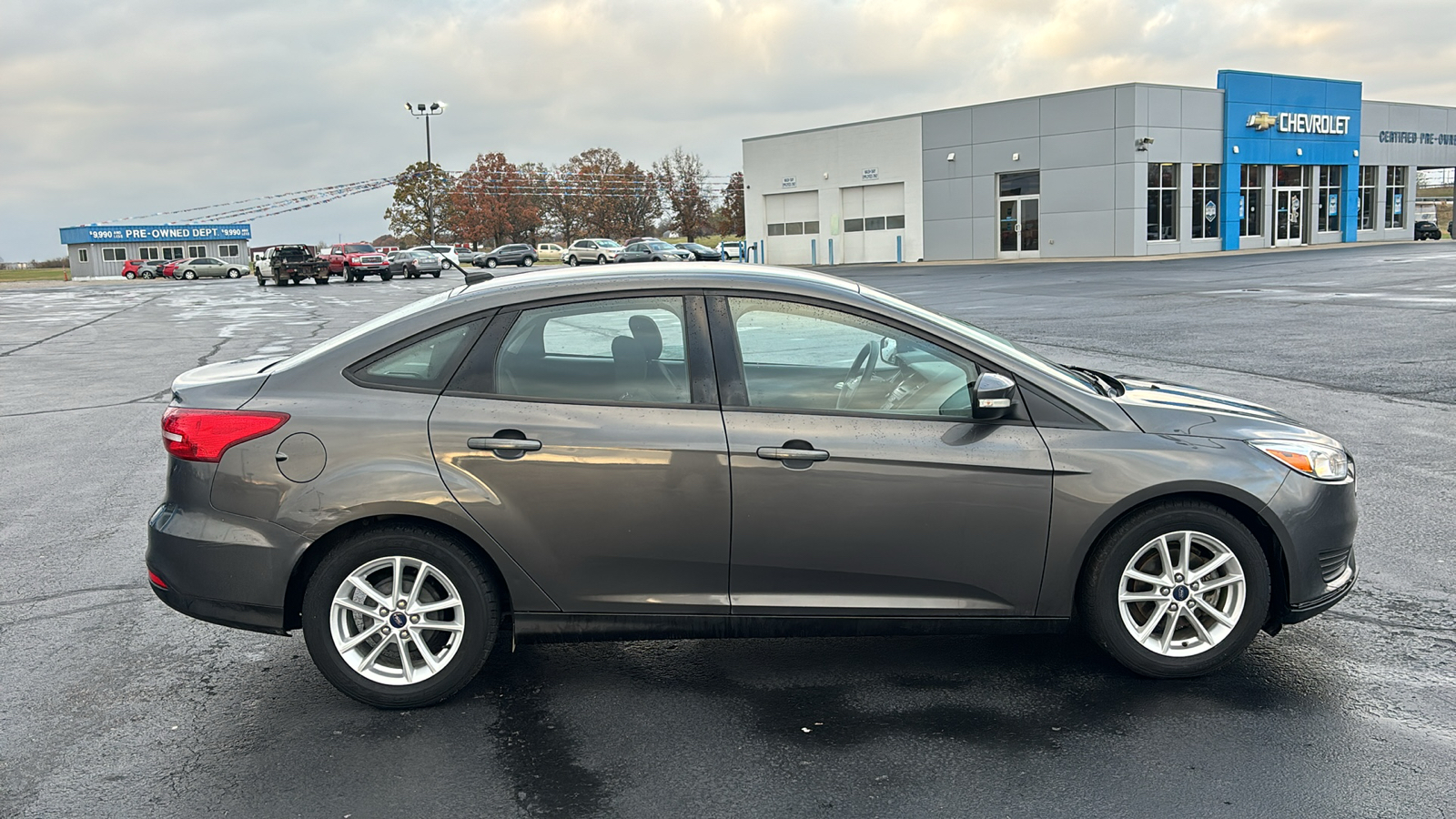 2015 Ford Focus SE 8