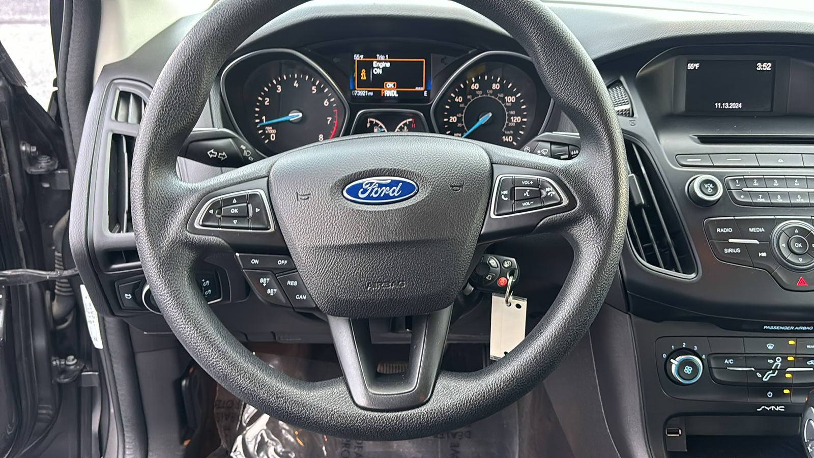 2015 Ford Focus SE 11