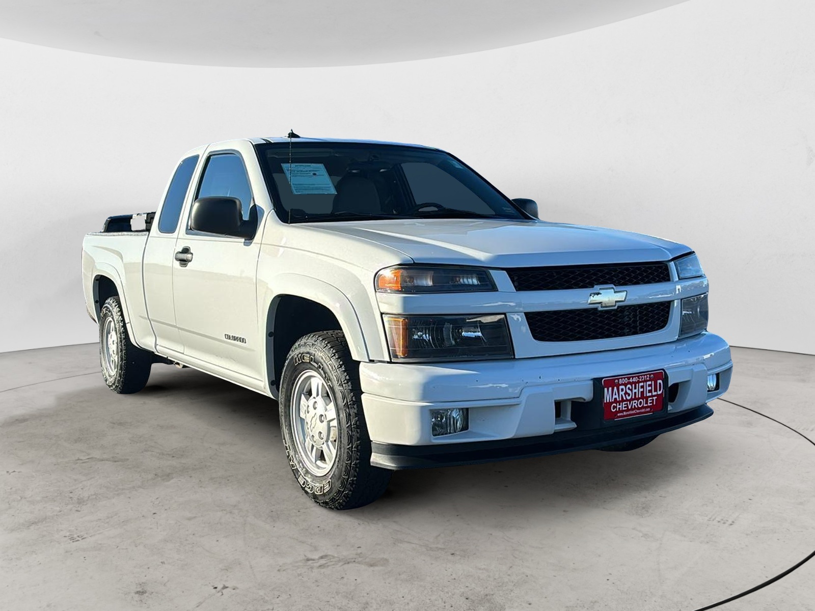 2004 Chevrolet Colorado LS 1