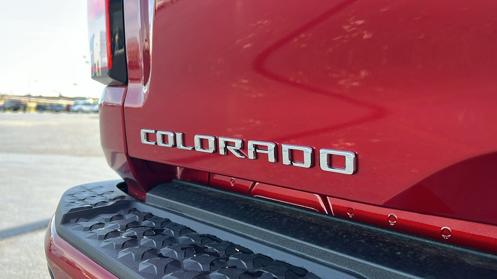 2024 Chevrolet Colorado LT 8