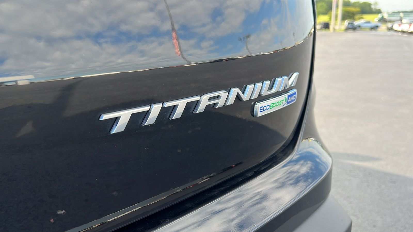 2019 Ford Edge Titanium 8