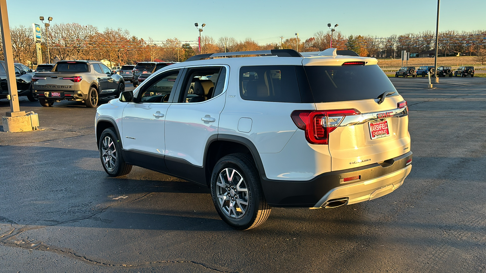 2023 GMC Acadia SLT 5