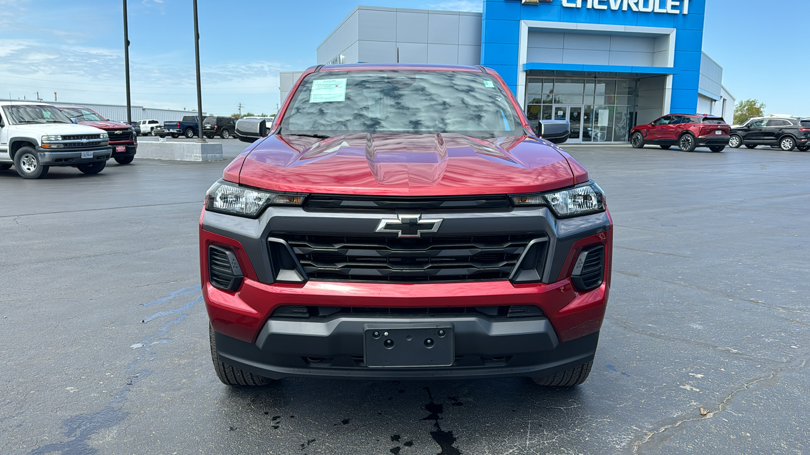 2023 Chevrolet Colorado LT 2