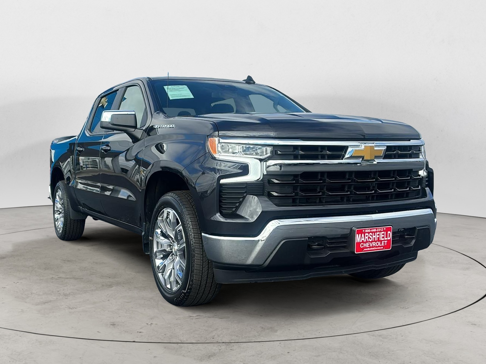 2024 Chevrolet Silverado 1500 LT 1