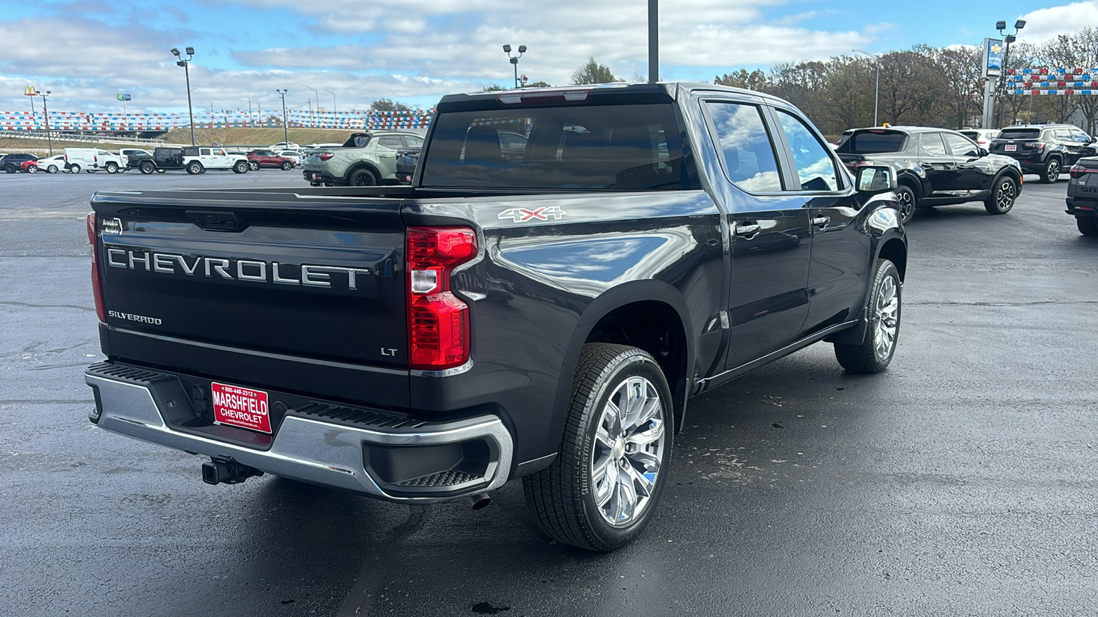 2024 Chevrolet Silverado 1500 LT 7