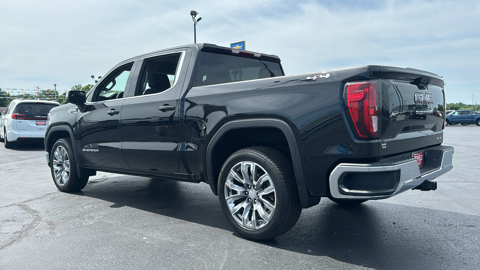 2023 GMC Sierra 1500 SLE 5