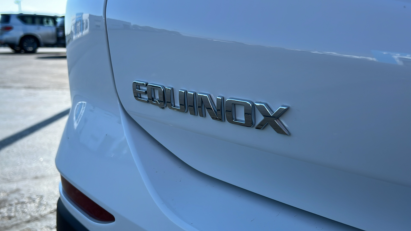 2024 Chevrolet Equinox LS 8