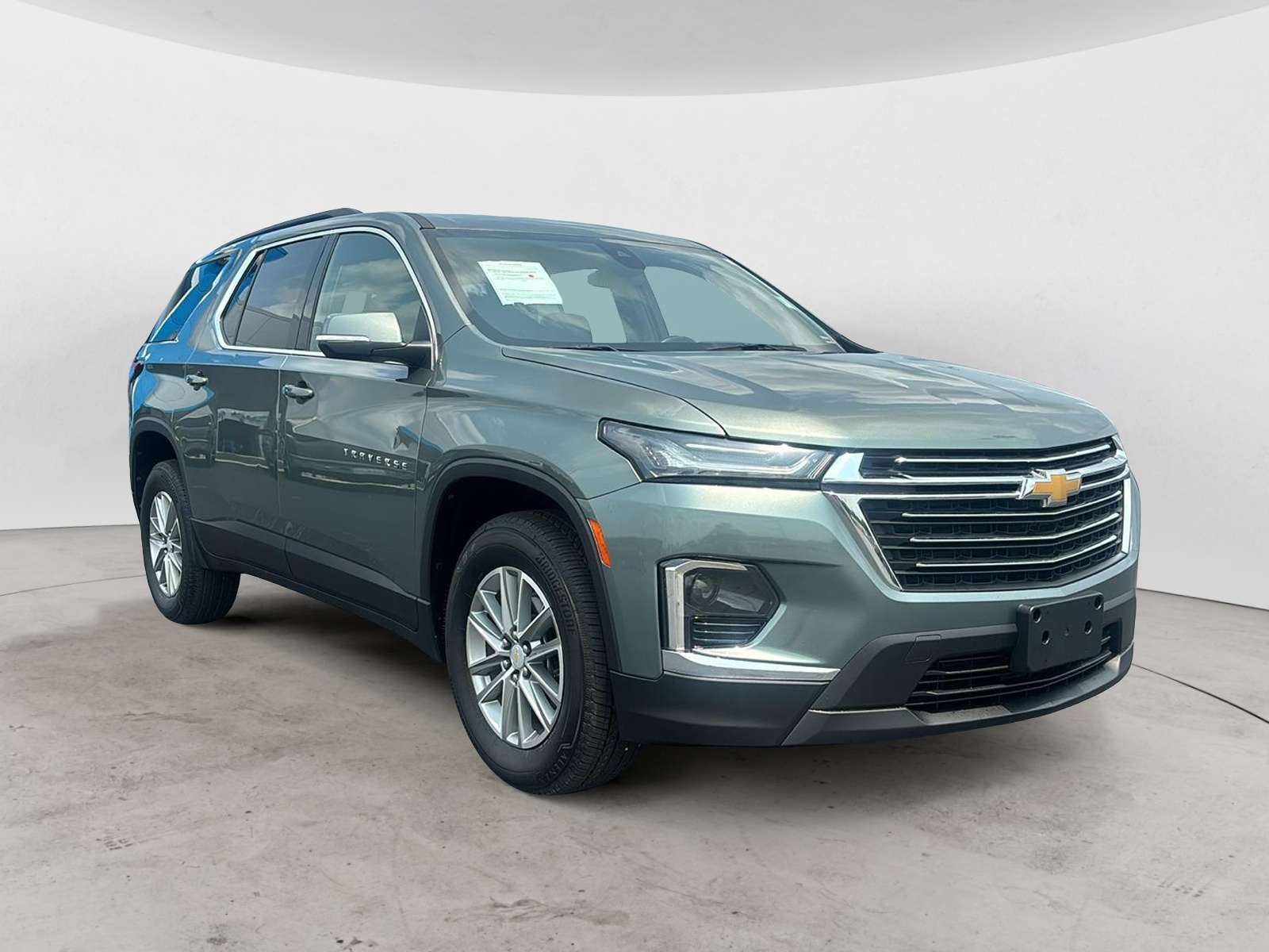 2023 Chevrolet Traverse LT 1