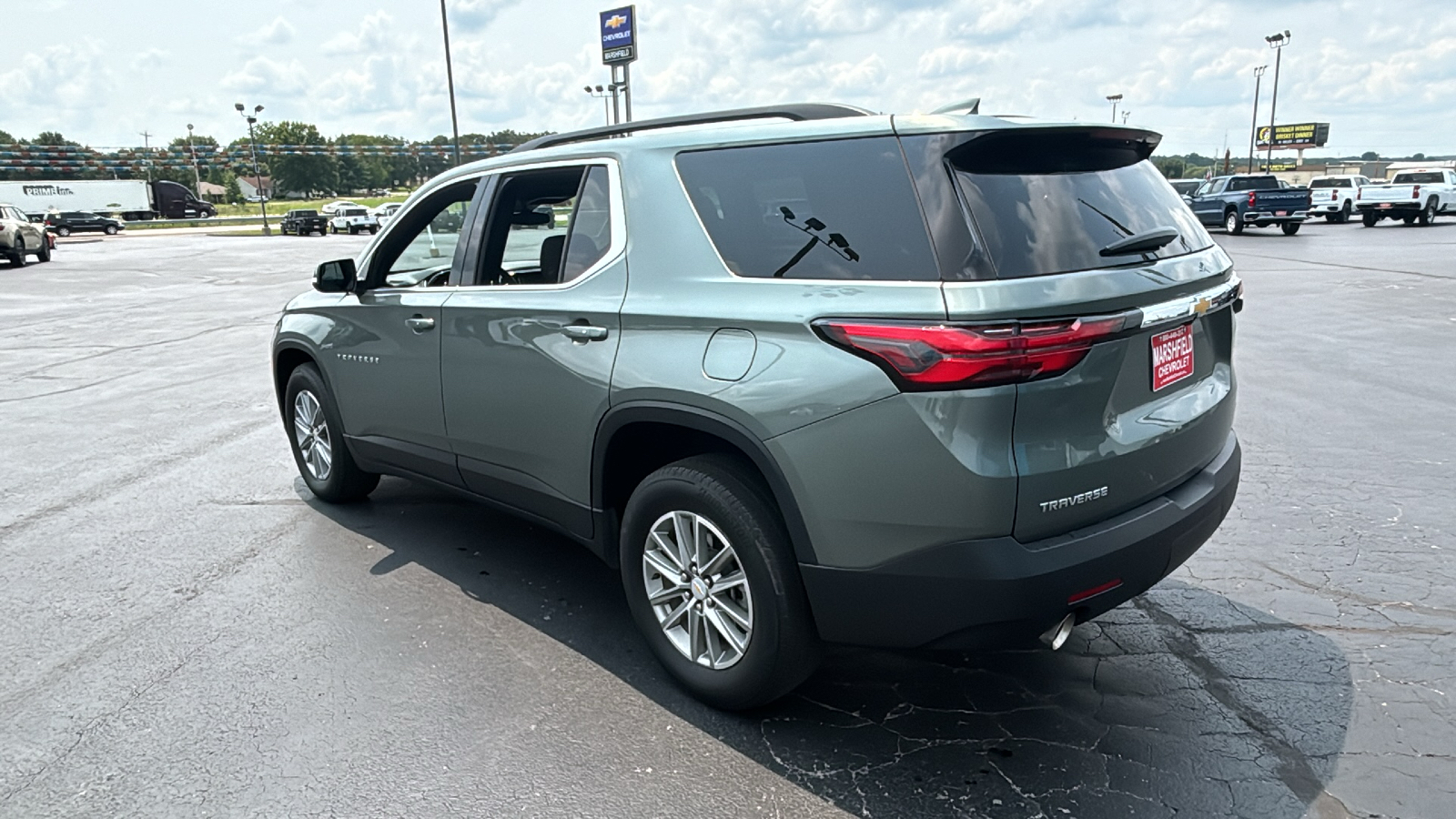 2023 Chevrolet Traverse LT 5