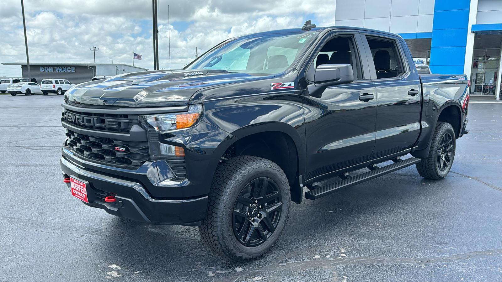 2024 Chevrolet Silverado 1500 Custom Trail Boss 3